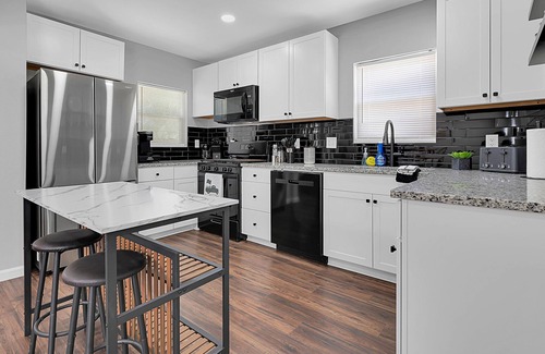 Waco House | The Hines House- Walk to Baylor/minutes from Downtown