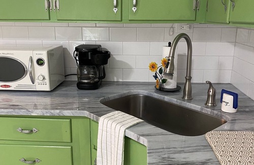 Parrot Cove House | The Hippie Hideout