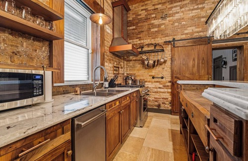 Downtown Apartment | The Historic Big Easy on East Wright Street