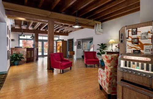 Winston - Salem Hotel | The Historic Brookstown Inn, Trademark Collection by Wyndham