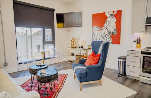 River District Apartment | The Hive Trio 2nd Floor, 203, 204, & 205 Sweeter
