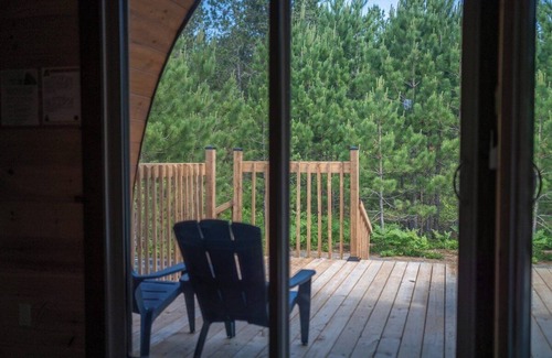Mauricie Apartment | The Hobbit | tiny house | dogfriendly