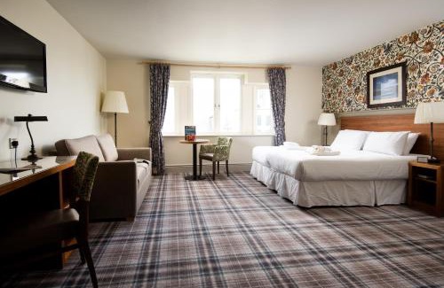 South Charlton Hotel | The Hog's Head Inn - The Inn Collection Group