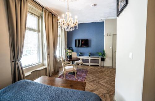 Groningen Apartment | The Hogg House - a city delight for two