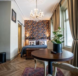 Groningen Apartment | The Hogg House - a city delight for two