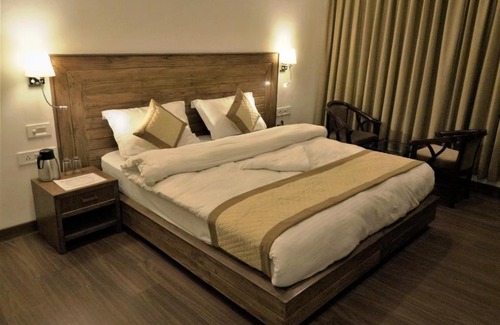 Leh Hotel | The Holiday Home