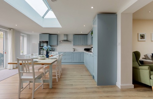 Chaldon Herring House | The Hollies Chaldon Herring Sleeps 5 +1 & baby