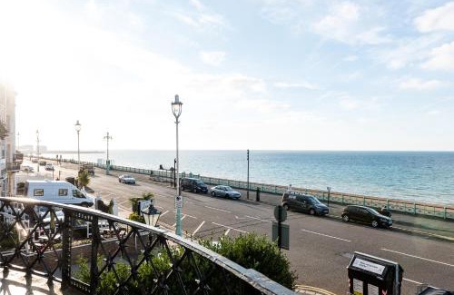 Kemptown Apartment | The Hollywood Apartment