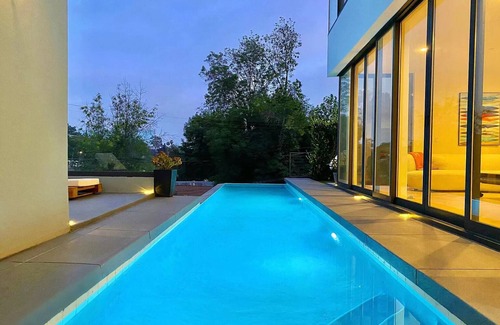 Hollywood Dell House | The Hollywood Hills Glass House