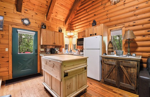 Warsaw House | The Honey Hole at Truman Lake