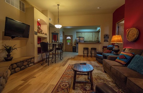 Ruidoso Condo | The Honey Hole is the Sweetest Condo on the River!
