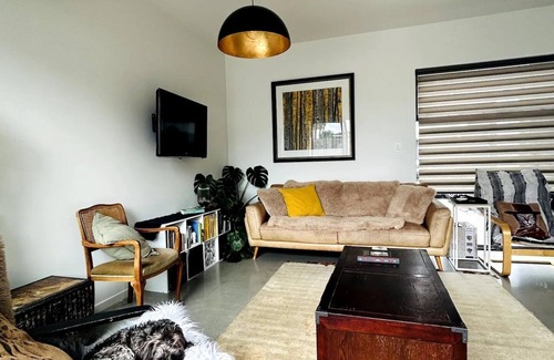 Mount Maunganui House | The HoneyComb Home - modern, gated and smartly designed. V.well located.