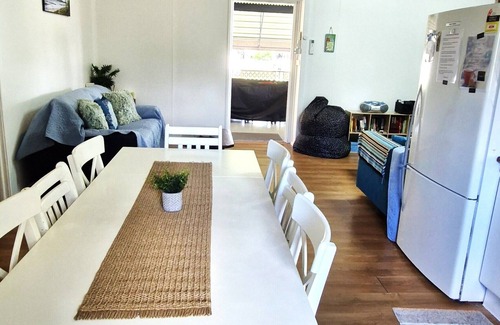 Kurrimine Beach House | The Hopeful Hut: Family, Pets & Fishing! Welcome to Your Beachside Escape :)