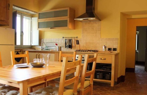 Montone Condo | The Hornbeams - Beehive apartment