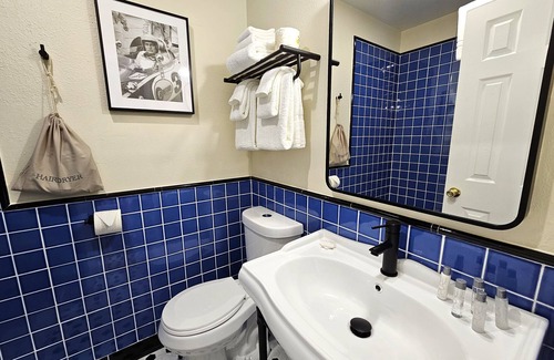 Watkins Glen Hotel | The Hotel Laurel at Seneca