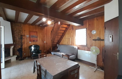 Saint-Georges-sur-Arnon Ski Chalet | The house by the pond