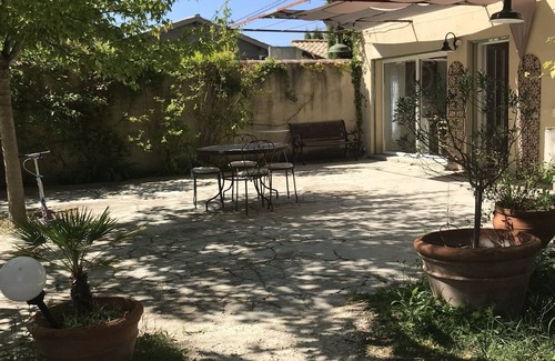 St.-Remy-de-Provence House | The house of Elorac St Remy de Provence with private pool