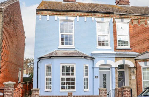 Gorleston-on-Sea House | THE HOUSE IN GORLESTON, pet friendly in Gorleston-On-Sea
