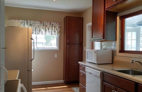 Sylvan Beach House | The House near Sylvan Beach