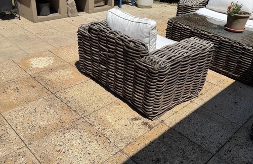 Rives de l'Yon Villa | The house of happiness