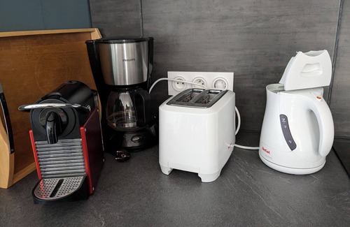 Blois House | The house of La Digue, 2 bedrooms with terrace and parking