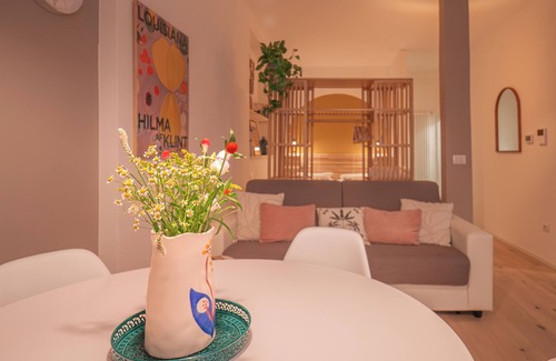 Old Town Apartment | The House of Nina and the Moon