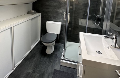 Miniac-Morvan House | The house of oak 3