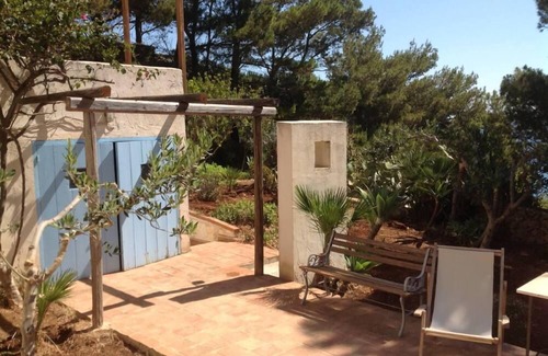 Zarbo di Mare House | The house of the Secco. A luxury retreat by the sea.