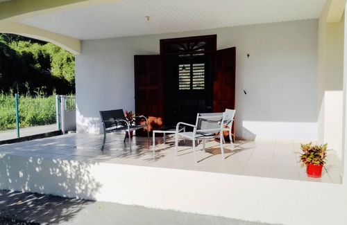 Remire Montjoly House | ★ The House on the Coast ★ Up to 4 people