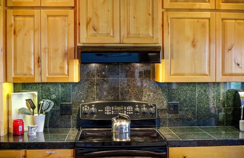 Lake Hatcher Park House | The House on the Point: Lakefront Home with Private Dock, Fireplace, Mountain Views, and 2 Garages!