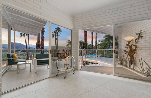 Araby Cove House | The Howard, Palm Springs