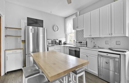 Cape May House | The Humphrey Hughes House Cape May Beach Blocks Sleeps 28