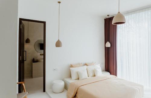 Pecatu Hotel | The Hut Hut