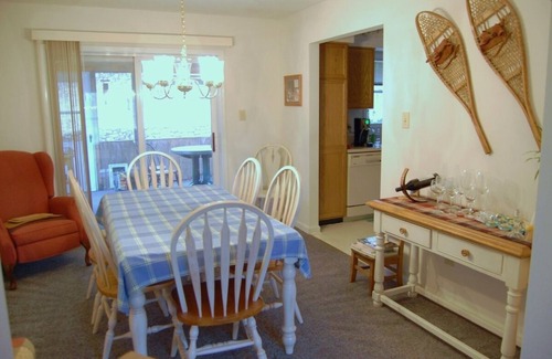 Hillcrest House | The Hut on Grandview in Lake Placid