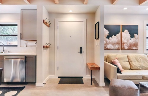 North College Park House | The Hygge Haven | Sleeps 4 | Convenient Location