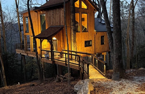 Highlands House | The Hylo Treehouse, The Hylo - by Highlands Treehouse Retreat