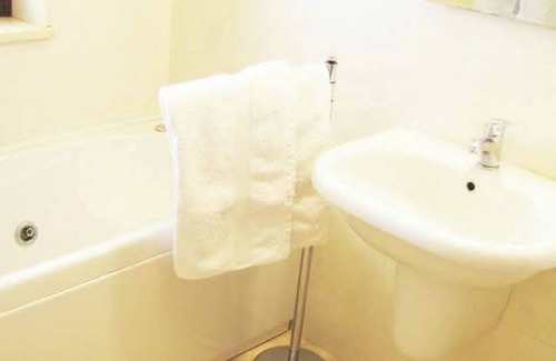 Lecce Apartment | The I Due Mari studio apartment is a lovely open space apartment.