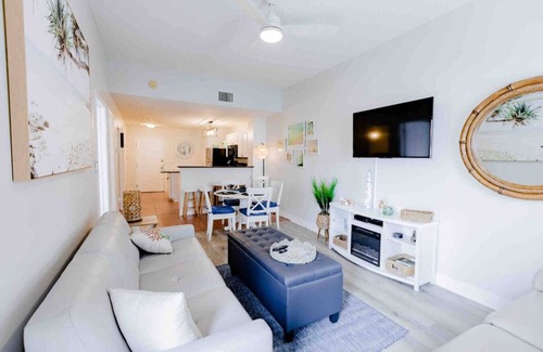 Madeira Beach Apartment | The ideal Getaway - Madeira Beach