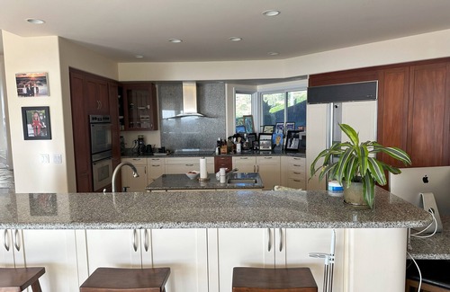 Waialae Iki Ridge House | The Ideal Property for a Digital Nomad in Hawaii. Enjoy Paradise.