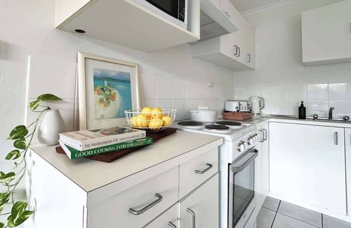 Clifton Beach Apartment | The Idle - Nostalgic Beach Apartment in Clifton