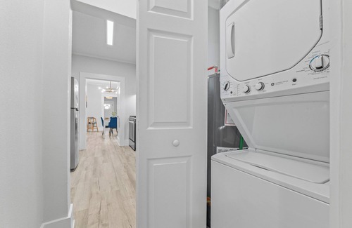 South Pensacola House | The Indigo. Cozy family cottage