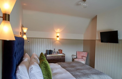 Ingham House | The Ingham Swan
