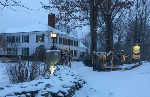 Manchester Center House | The INN at Ormsby Hill