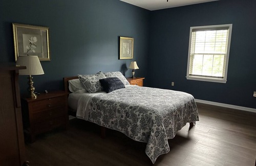 Pittstown Bed & Breakfast | The Inn at Peacefield Farms