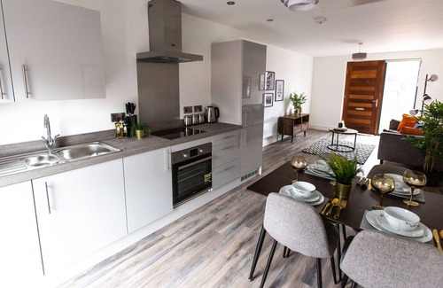 Salford Apartment | The Interchange - 2-bed - Brand New - Central