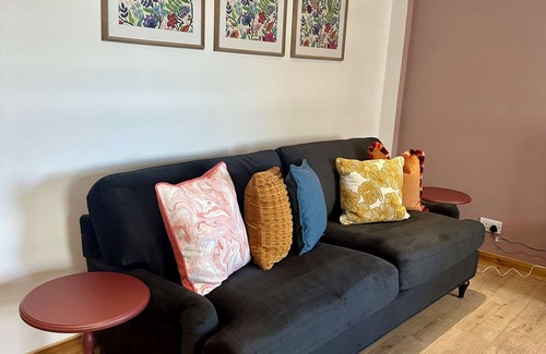 Inverness City Centre Apartment | The Inver Nest: Inverness