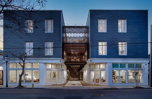Cannonborough Elliotborough Apartment | The Iris, Signature Suite