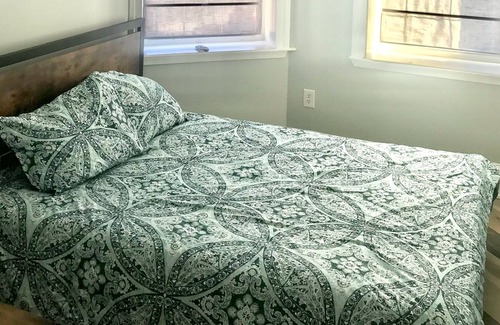 Park View Condo | The Irving NW DC - Modern Condo