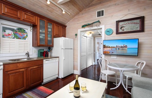 Key West Historic District Cottage | The Ivy Cottage - Private Home in Key West