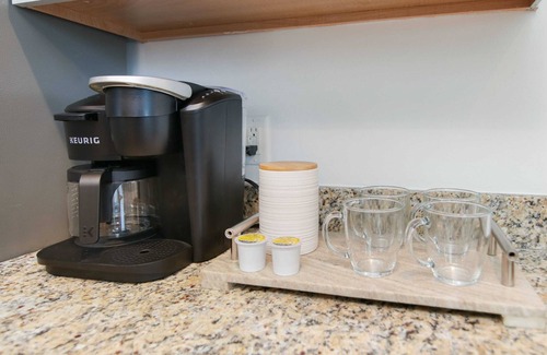 North Charleston House | The Jade/Park Circle, Mins to Dwtn and Beaches